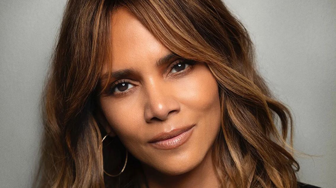 Halle Berry's boyfriend posts NSFW photo of actress in mother's day tribute