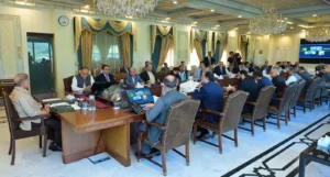 PM invites Chinese textile firms to establish plants in Pakistan