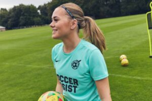 Rising Stars of Women’s Football – Charlotte Long