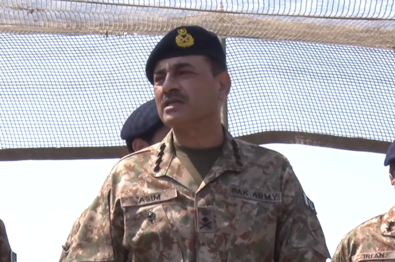 India masking aggression against Kashmiris with provocations against Pakistan: COAS  