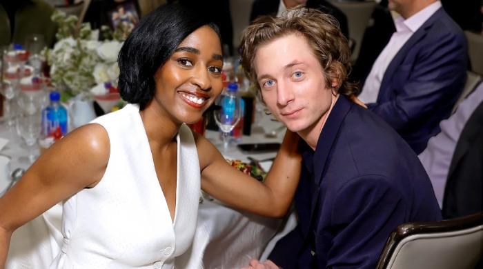 Jeremy Allen White praises Ayo Edebiri's directorial debut: 'The best'