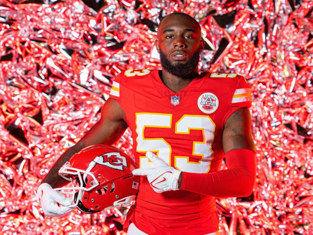 Kansas City Chiefs training halted after player suffered cardiac arrest