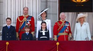 Kate Middleton cuts united figure with King Charles, William at Palace balcony