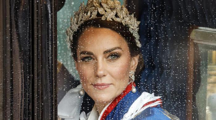 Kate Middleton sends message of 'resilience' with power move