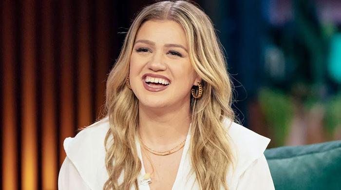 Kelly Clarkson celebrates Daytime Emmy win with heartfelt gratitude