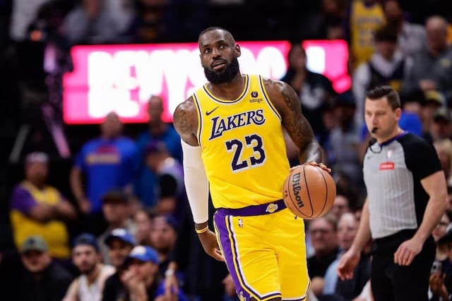 Lakers prepare 3-year max deal offer for LeBron James