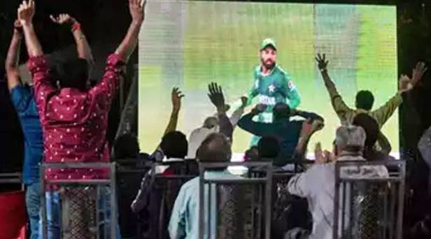 Watch Pakistan vs India T20 World Cup clash on Big Screens in Karachi, parts of Sindh