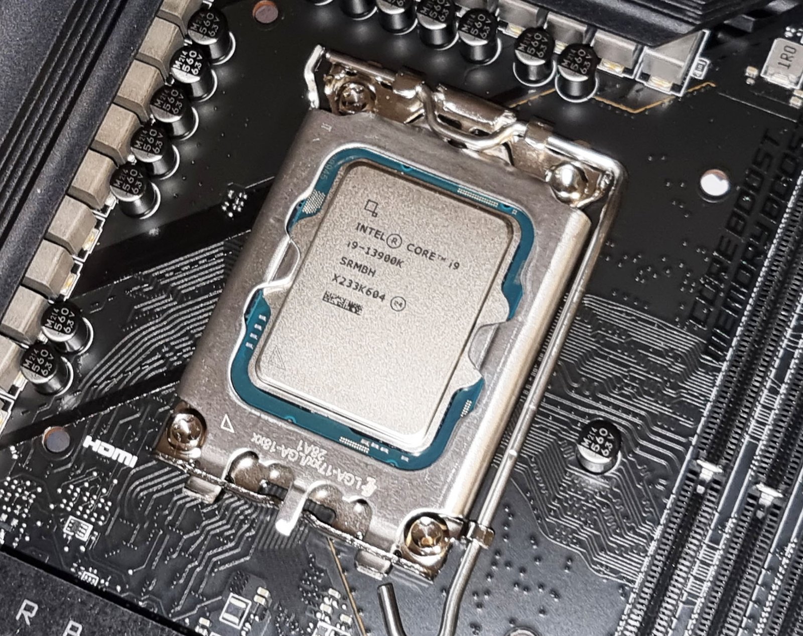 Z690 vs B660: Deciphering the Battle of Intel’s Chipsets