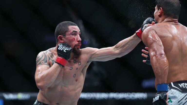 "Repear" Whittaker knocks out Aliskerov in first-round at UFC Night